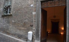 Sanpolo 1544 Antique Room